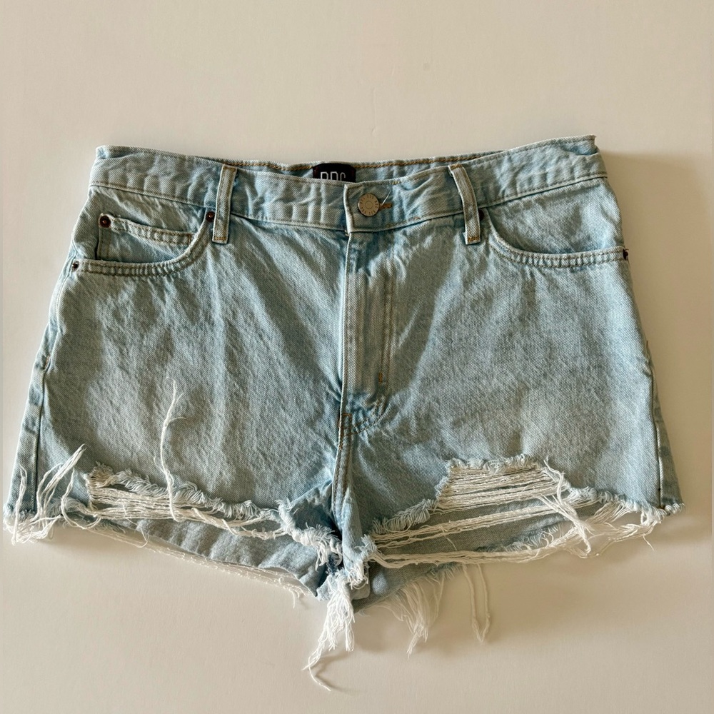 BDG Jean cut off shorts